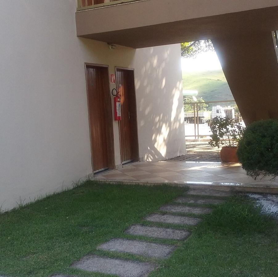 Hotel Pinheiros Chonim de Baixo Exteriör bild