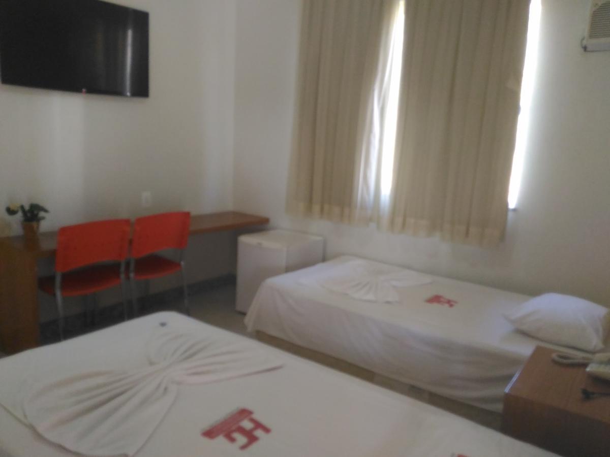 Hotel Pinheiros Chonim de Baixo Exteriör bild